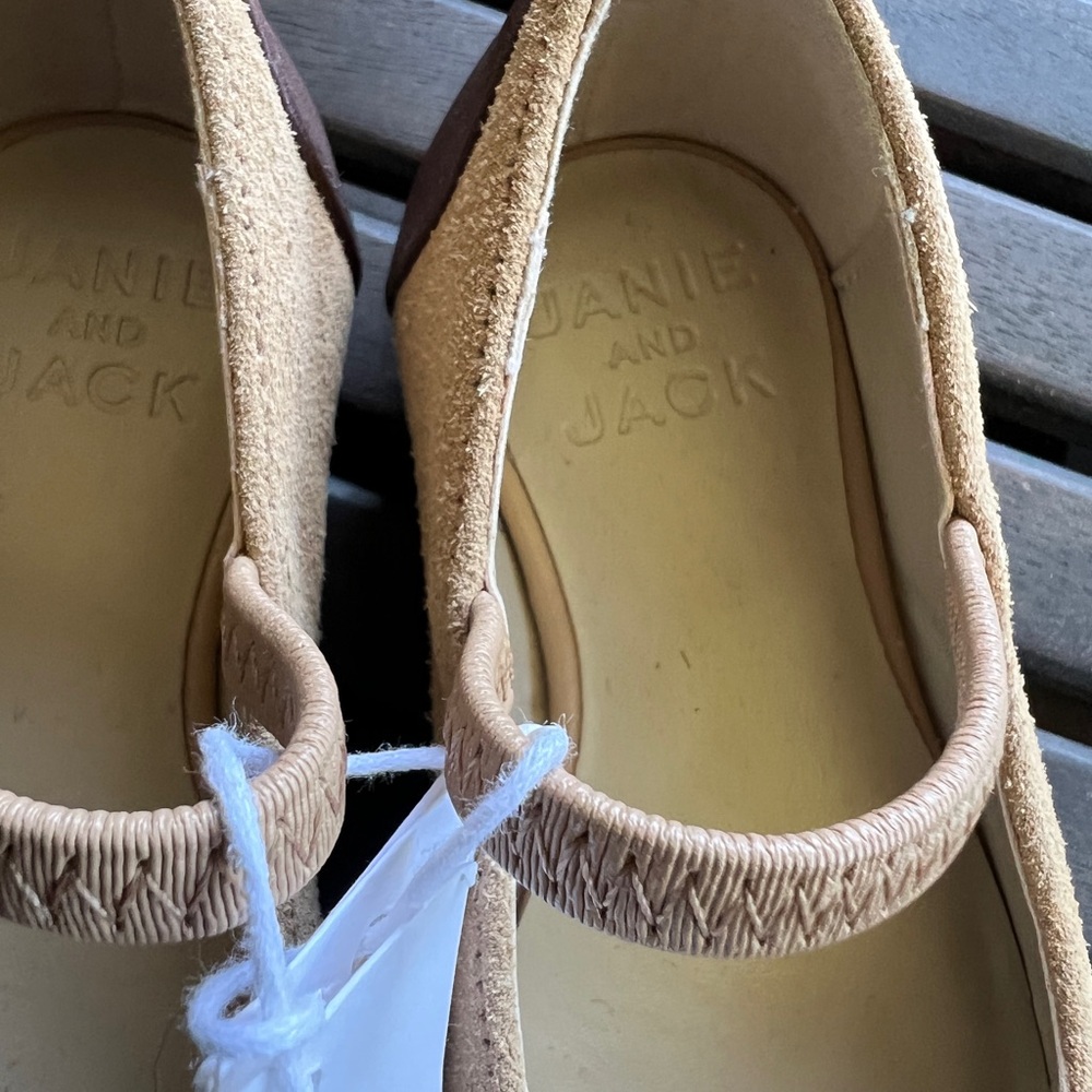 Janie and Jack Bridle Bit Tan Girls Dress Shoes. Size 6 New with Tags! - Picture 4 of 6